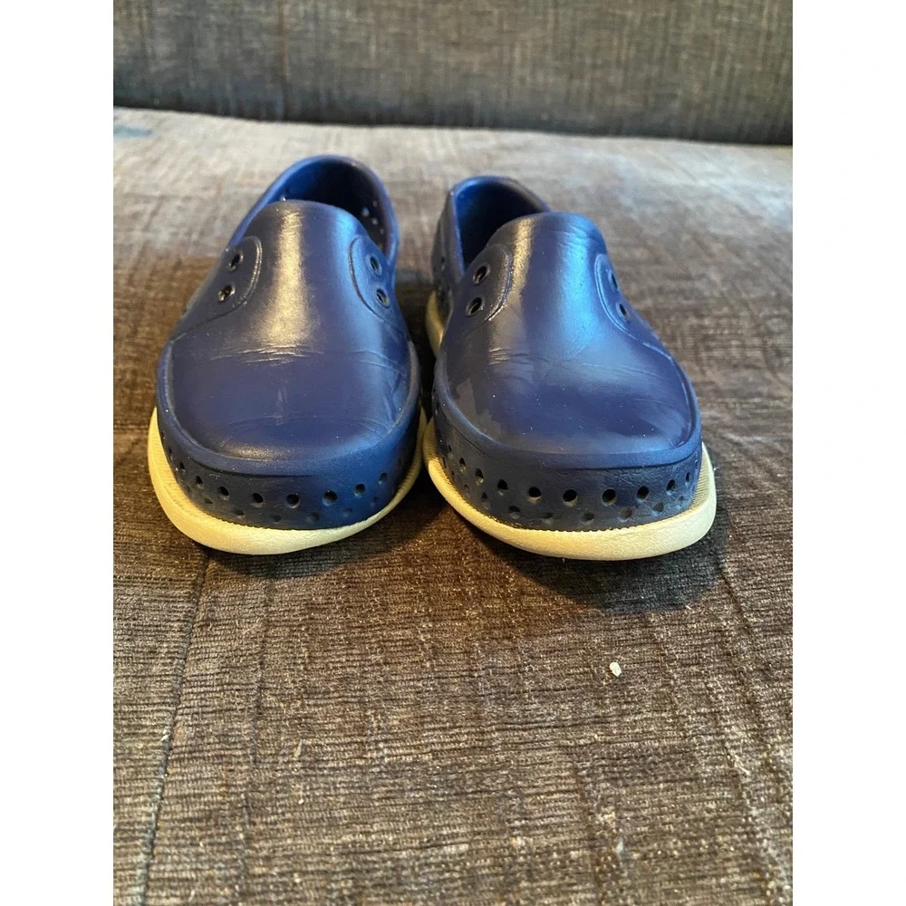 Native Shoes Jefferson Navy Blue EVA Slip On Loafers Boys Size C9